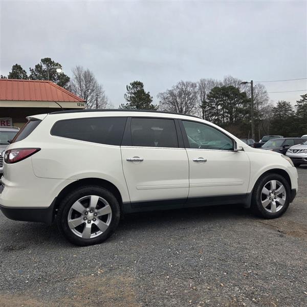 Chevrolet Traverse 2LT FWD 2015