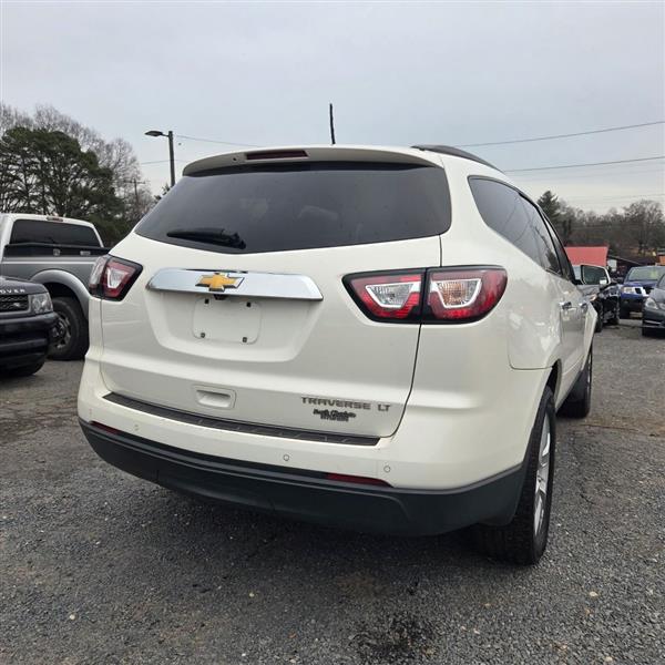 Chevrolet Traverse 2LT FWD 2015