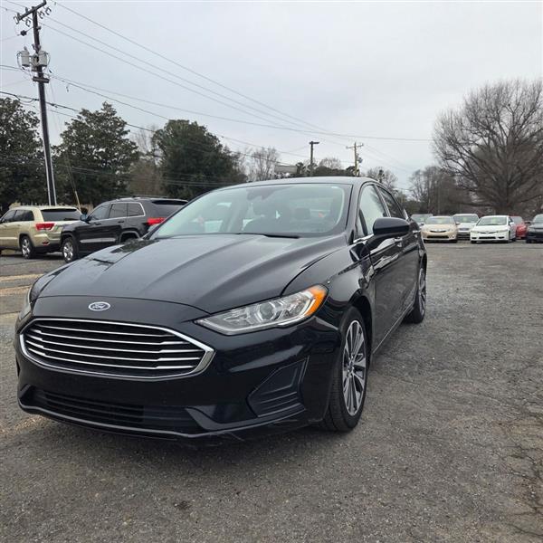 Ford Fusion SE AWD 2020
