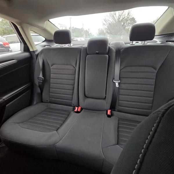 Ford Fusion SE AWD 2020