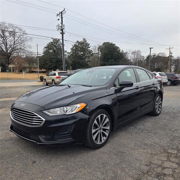 Ford Fusion SE AWD 2020
