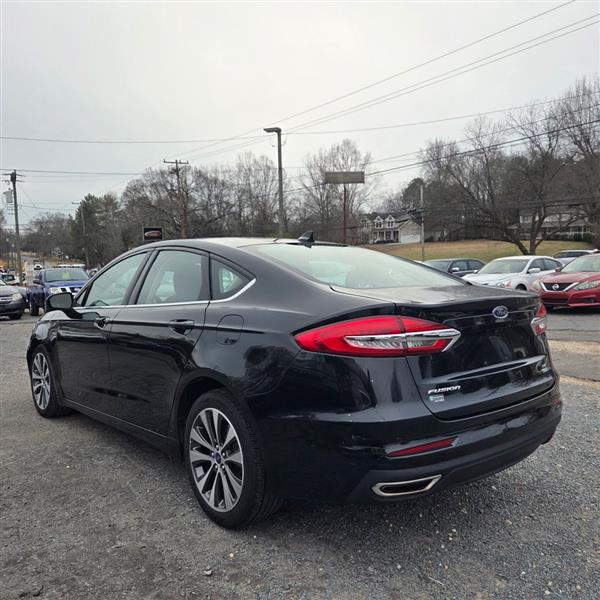 Ford Fusion SE AWD 2020