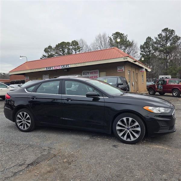 Ford Fusion SE AWD 2020