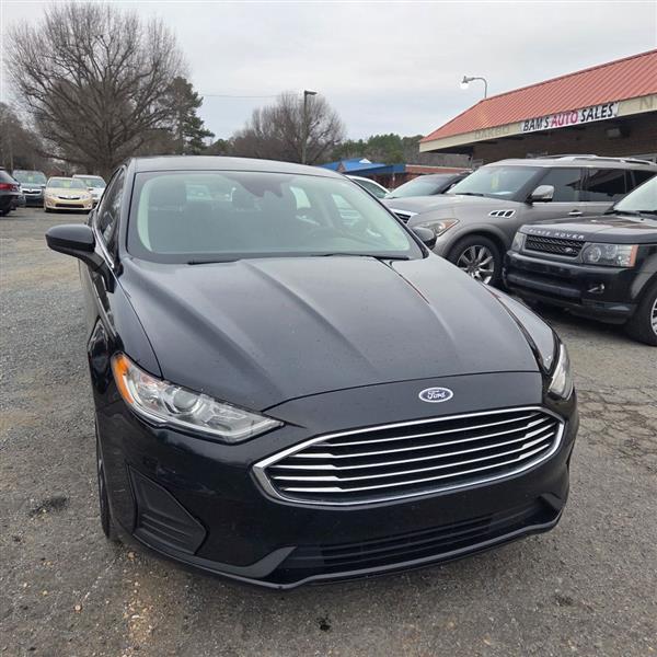 Ford Fusion SE AWD 2020