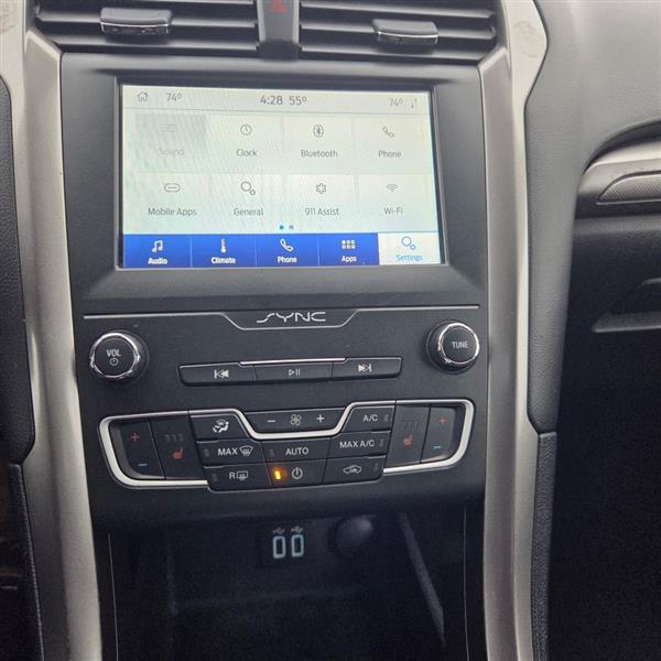 Ford Fusion SE AWD 2020