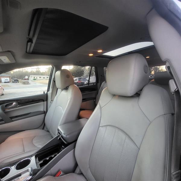 Buick Enclave  2017