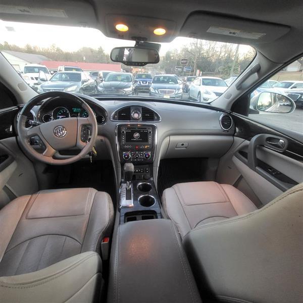 Buick Enclave  2017