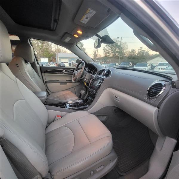 Buick Enclave  2017