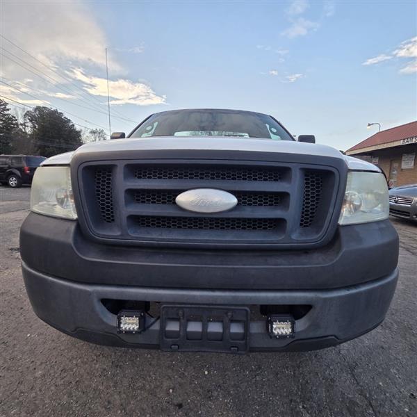Ford F-150 XL 2WD 2006