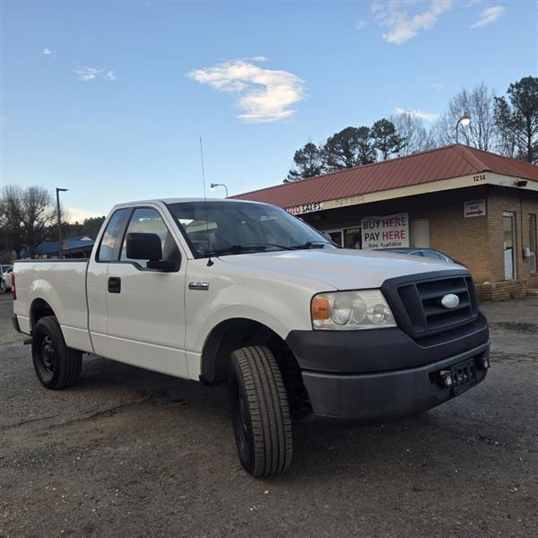 Ford F-150 XL 2WD 2006