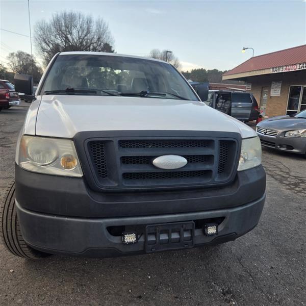 Ford F-150 XL 2WD 2006