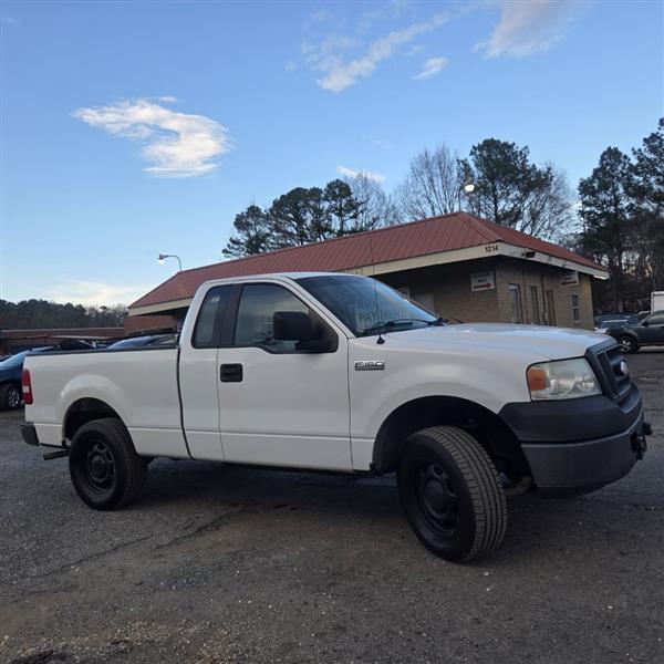 Ford F-150 XL 2WD 2006