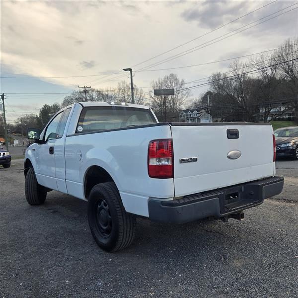 Ford F-150 XL 2WD 2006