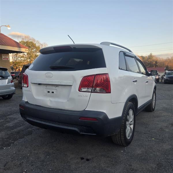 Kia Sorento EX V6 2WD 2011