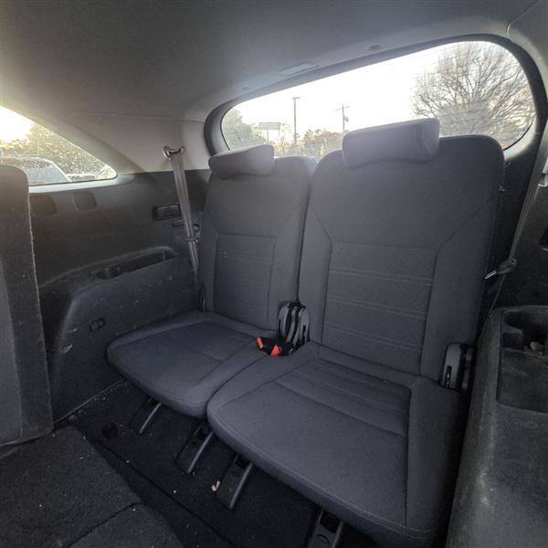 Kia Sorento LX V6 2WD 2017