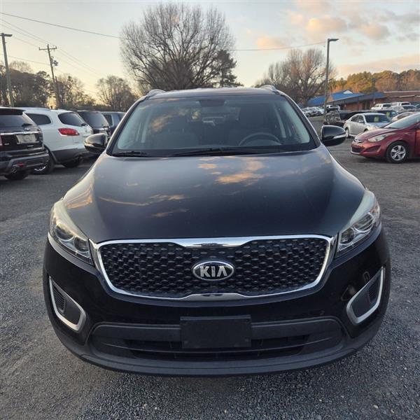 Kia Sorento LX V6 2WD 2017