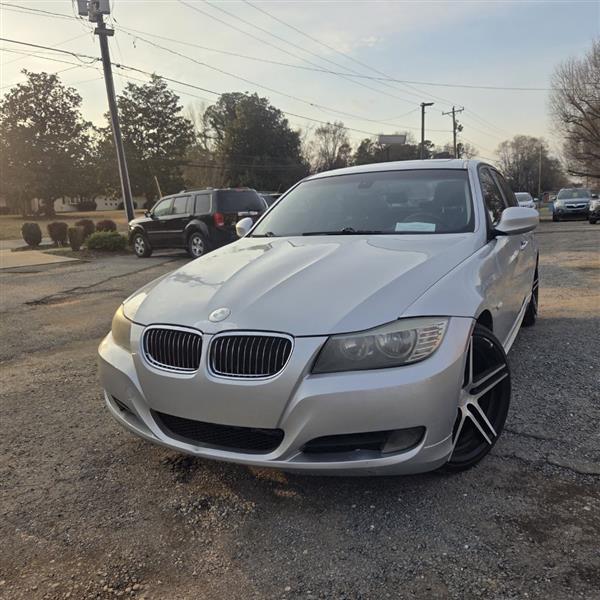 BMW 3-Series 328i 2009