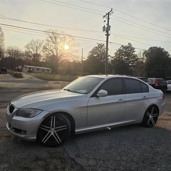 BMW 3-Series 328i 2009
