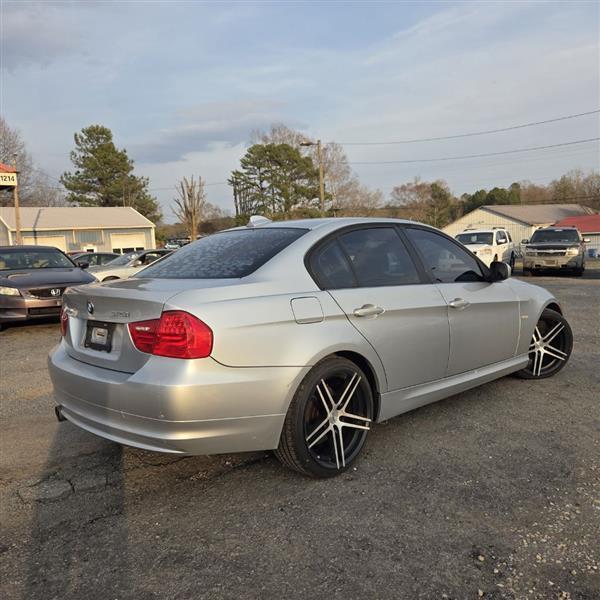 BMW 3-Series 328i 2009