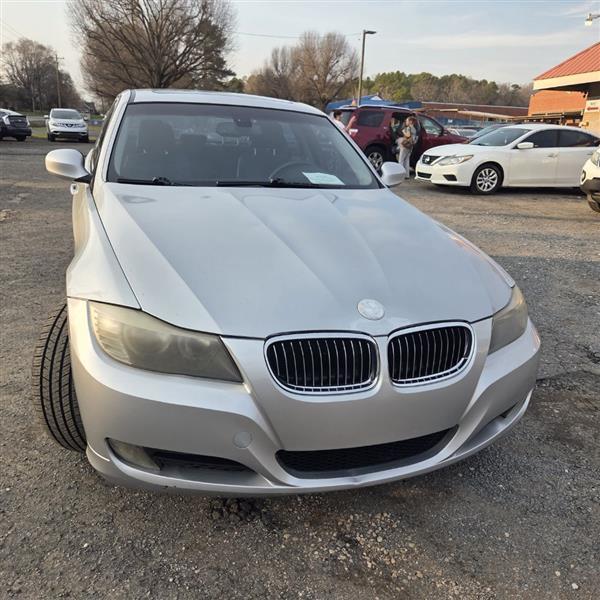 BMW 3-Series 328i 2009
