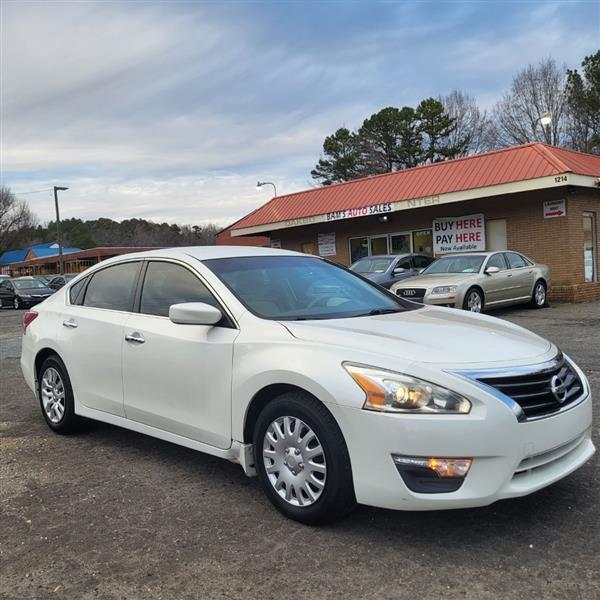 Nissan Altima 2.5 S 2013
