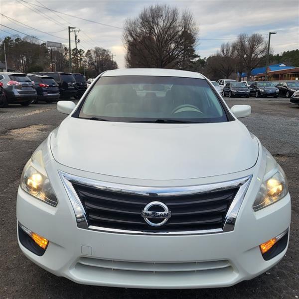 Nissan Altima 2.5 S 2013