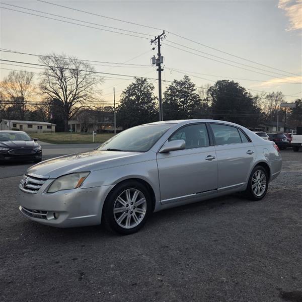 Toyota Avalon XL 2007