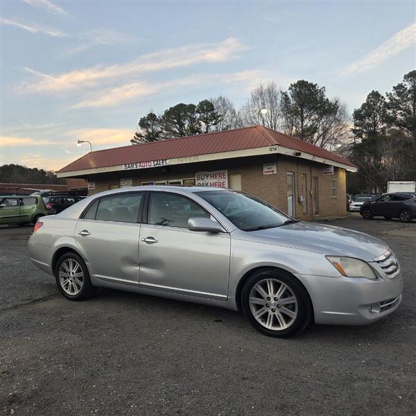 Toyota Avalon XL 2007