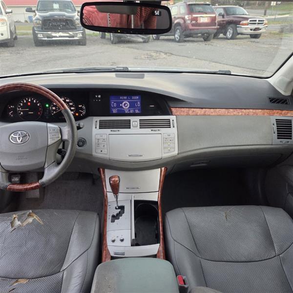 Toyota Avalon XL 2007