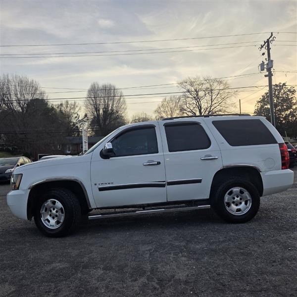 Chevrolet Tahoe LS 4WD 2009