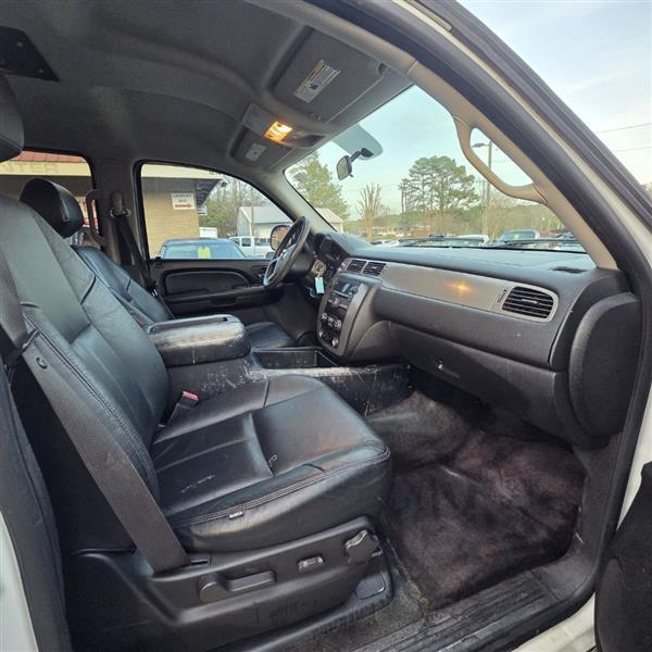 Chevrolet Tahoe LS 4WD 2009