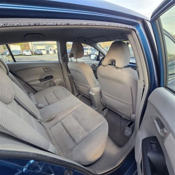 Honda Insight EX 2011