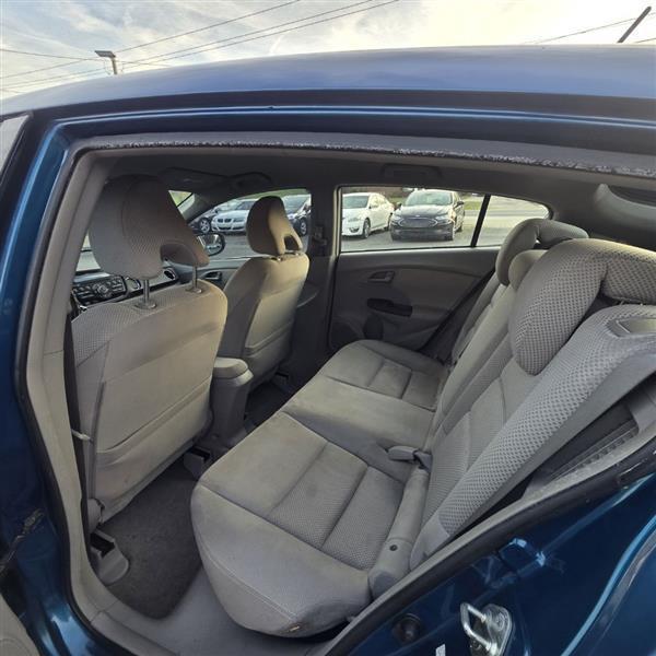 Honda Insight EX 2011