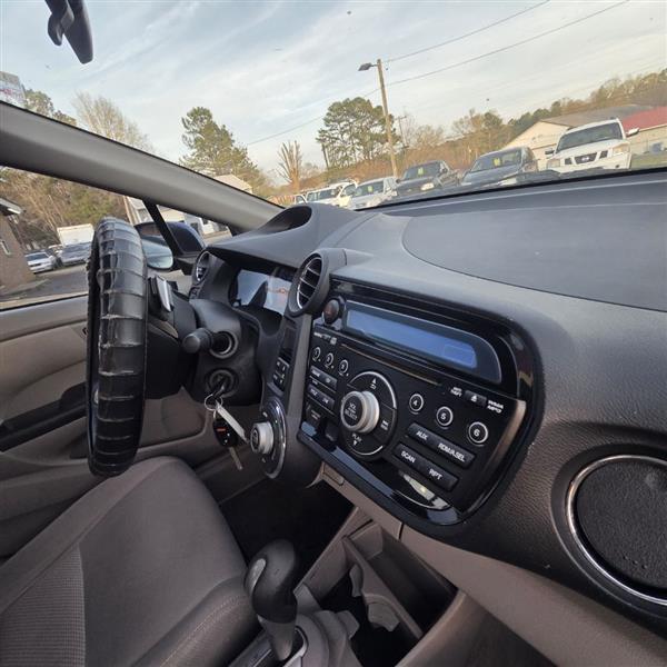 Honda Insight EX 2011