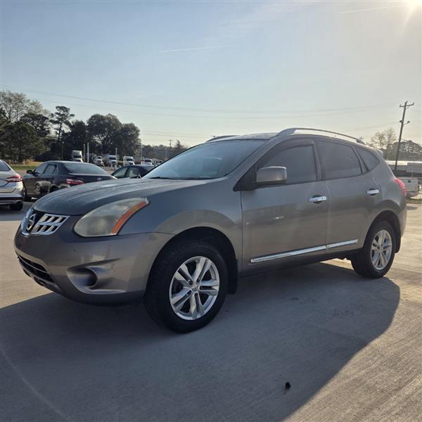 Nissan Rogue S AWD 2012