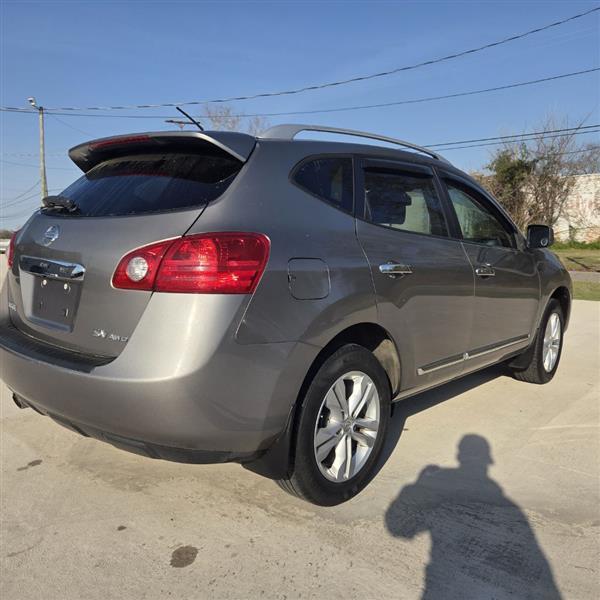 Nissan Rogue S AWD 2012