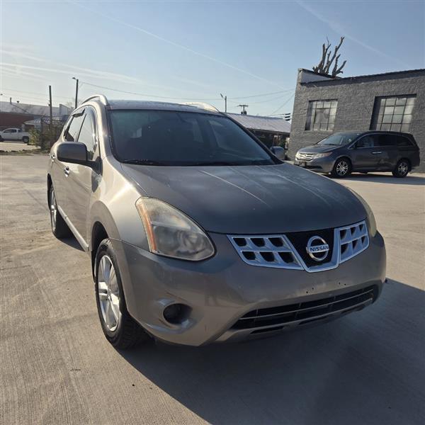 Nissan Rogue S AWD 2012