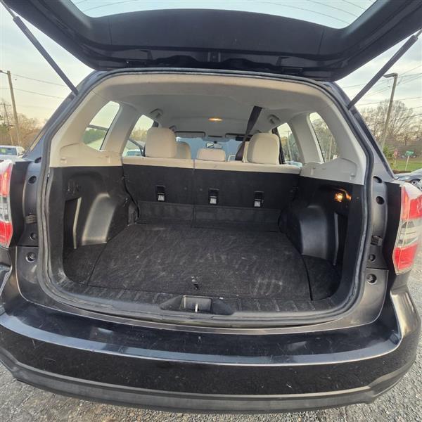 Subaru Forester 2.5i PZEV CVT 2016