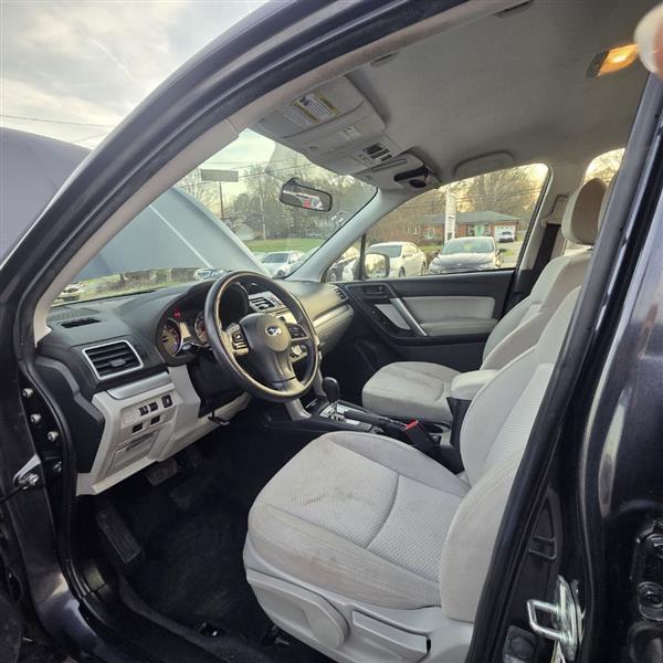 Subaru Forester 2.5i PZEV CVT 2016