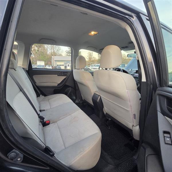 Subaru Forester 2.5i PZEV CVT 2016