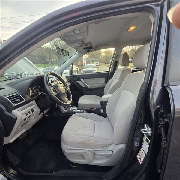 Subaru Forester 2.5i PZEV CVT 2016