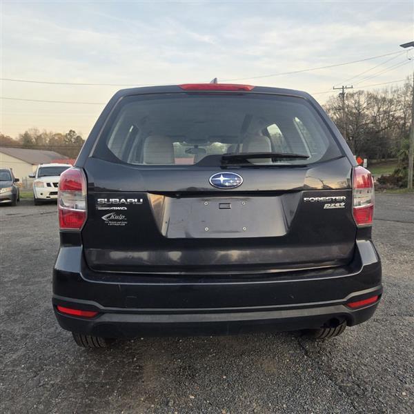Subaru Forester 2.5i PZEV CVT 2016