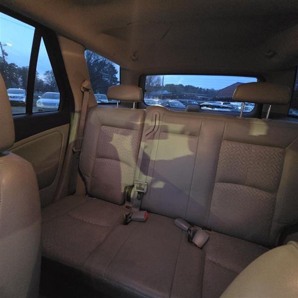 Saturn VUE FWD V6 2006