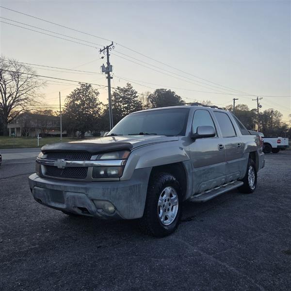 Chevrolet Avalanche 1500 2WD 2002