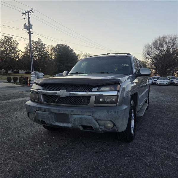 Chevrolet Avalanche 1500 2WD 2002