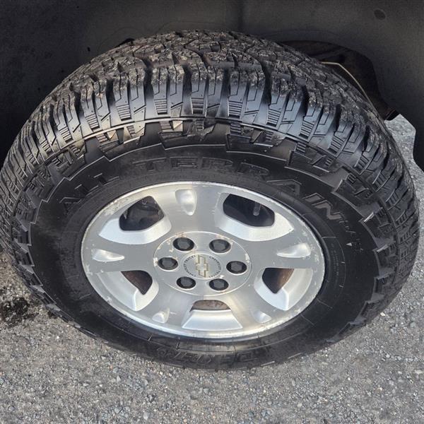 Chevrolet Avalanche 1500 2WD 2002