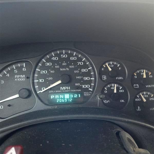 Chevrolet Avalanche 1500 2WD 2002