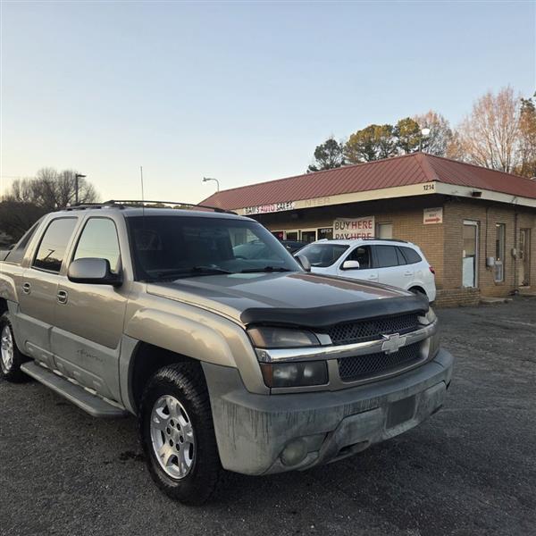 Chevrolet Avalanche 1500 2WD 2002