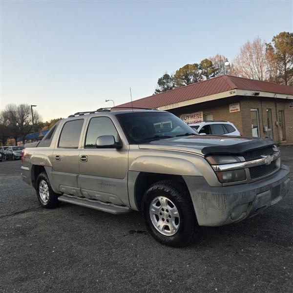 Chevrolet Avalanche 1500 2WD 2002