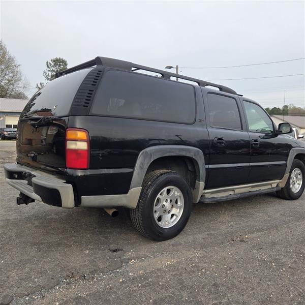 Chevrolet Suburban 1500 4WD 2003